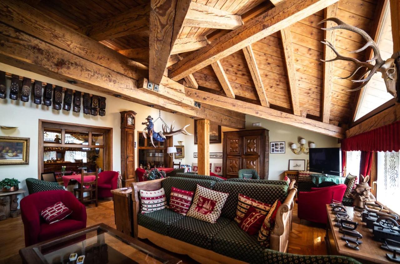 Hotel Jumeaux Breuil-Cervinia Exterior photo