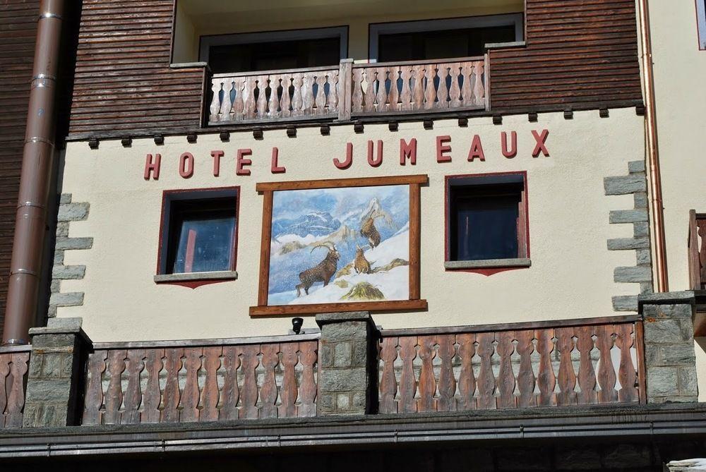 Hotel Jumeaux Breuil-Cervinia Exterior photo